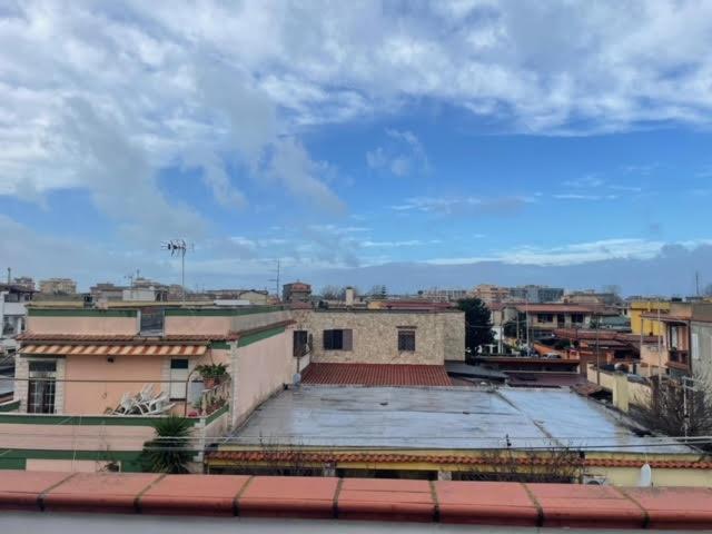 Airport Apartment Happyhouse Fiumicino Exterior photo